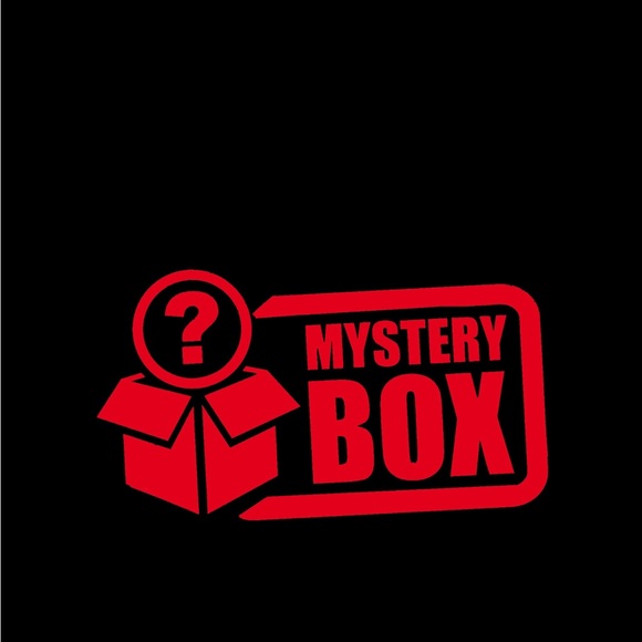 Mystery box, clearing out inventory - Picture 1 of 1